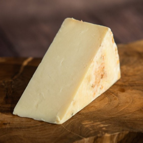 Quickes Cheddar Goat Cheese