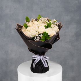 50 White Roses Bouquet