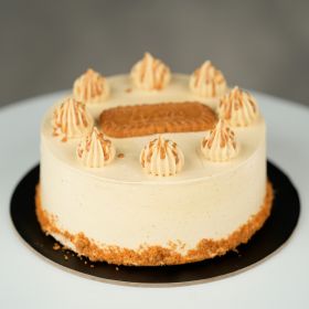 GrandRose Lotus Cake