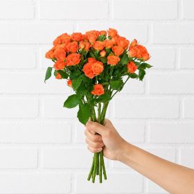 Bunch of Orange Spray Rose