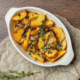 Garlic & Thyme Potato Wedges