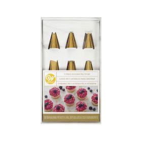 Wilton Decorating Tip Set 17'S