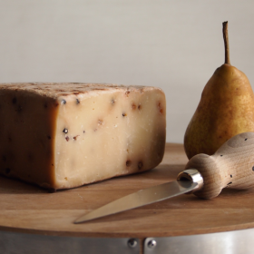 Beppino Occelli Bop Nero E Bacc Rosa Cheese