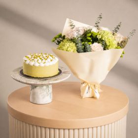Emerald Light with Pistachio Cake