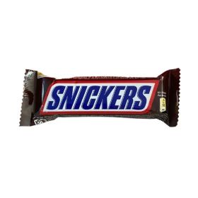 Snickers Chocolate Bar With Caramel & Peanuts