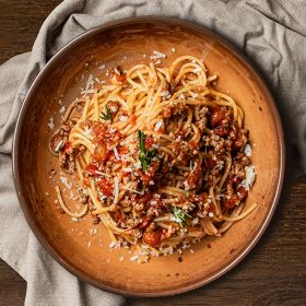 Linguine Bolognese Pasta